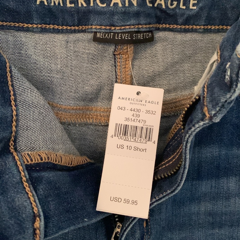 American Eagle jeans- Next Level Stretch Size 10 short-New with tag - Picture 3 of 11